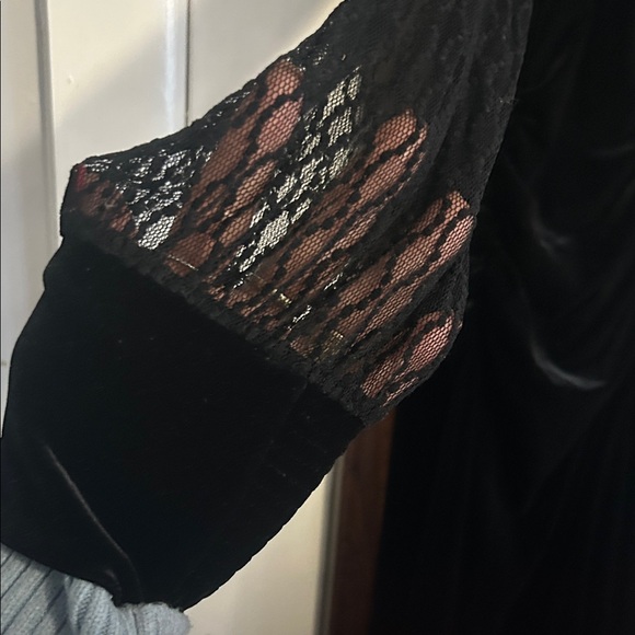 ME+EM Black Long Sleeve Velvet Dress - Picture 6 of 9